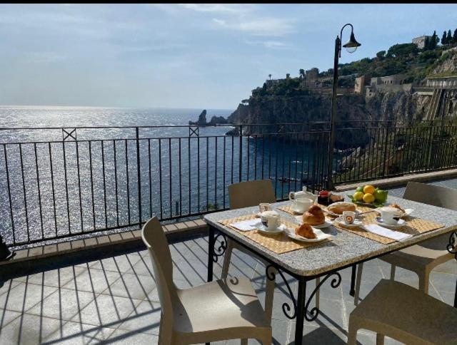 Isola Bella * Taormina