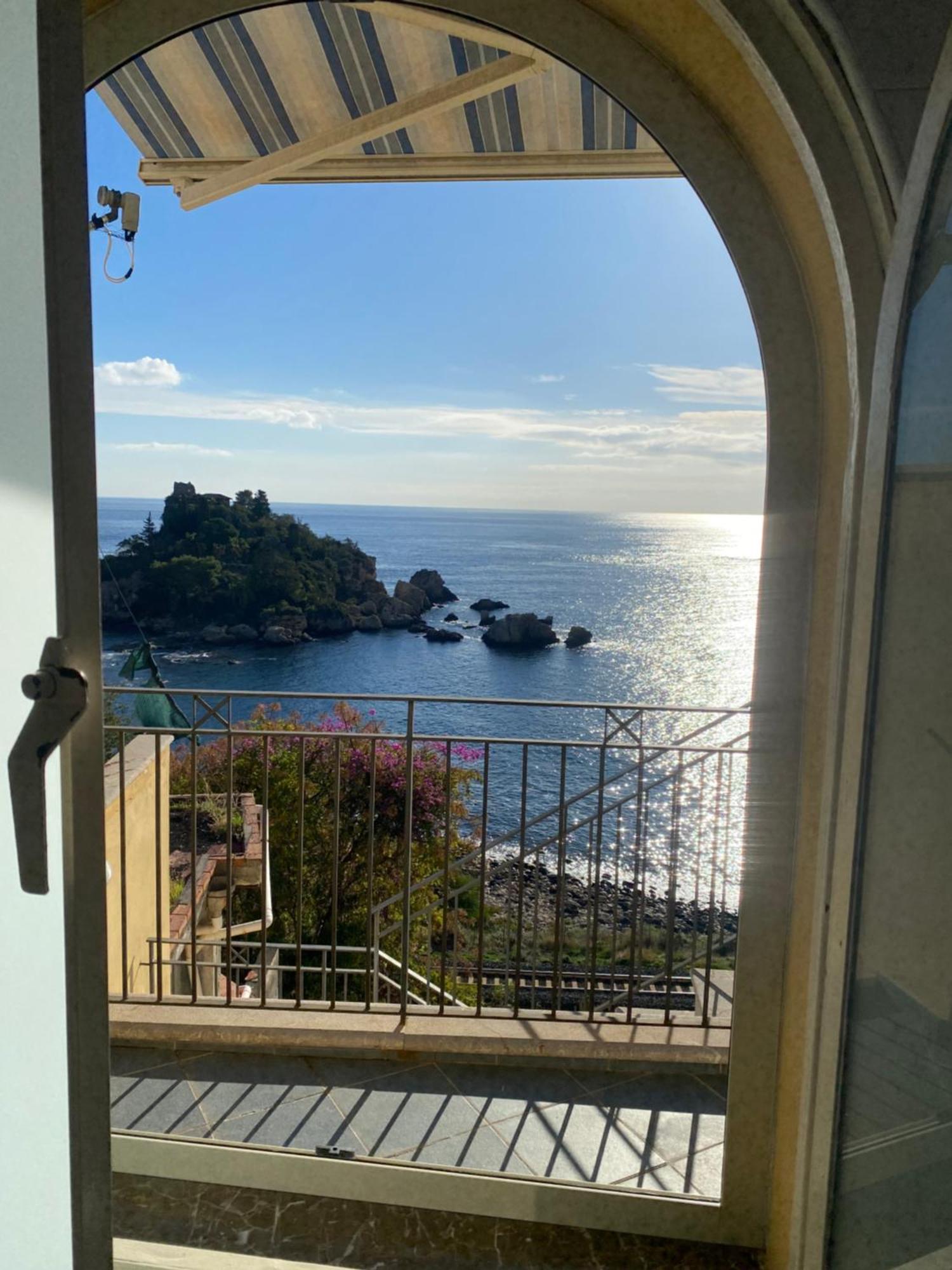 Isola Bella Bed & Breakfast